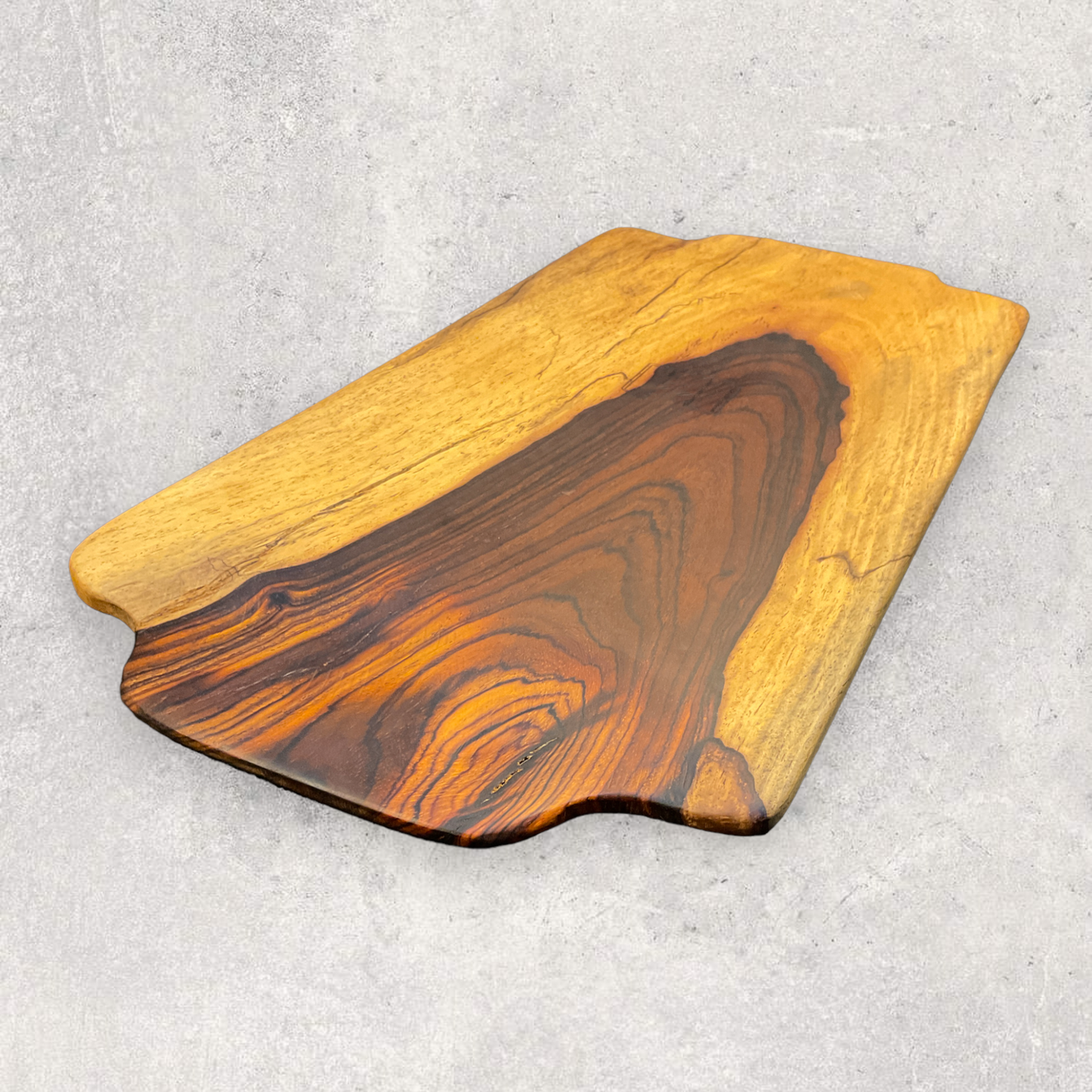 EXOTIC WOOD SERVING TRAY