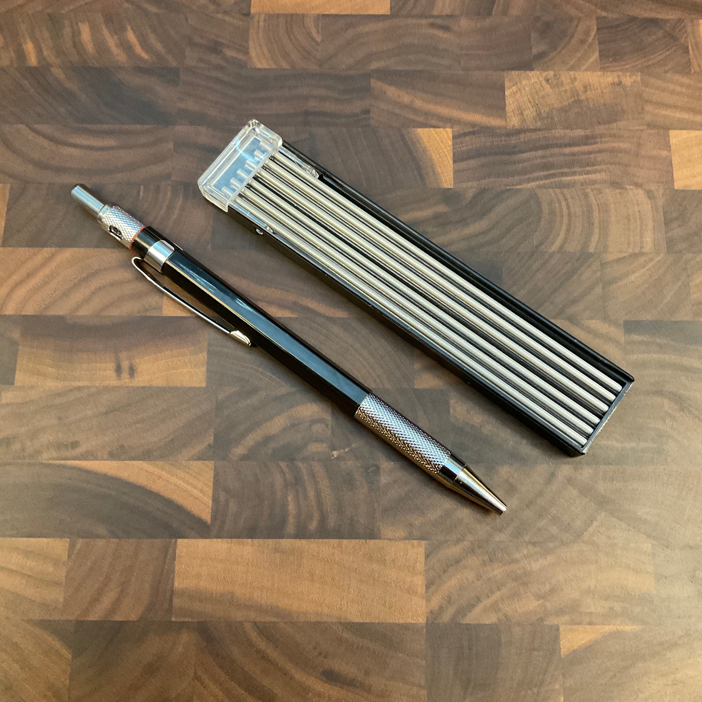 MECHANICAL MARKING PENCIL - GRAPHITE