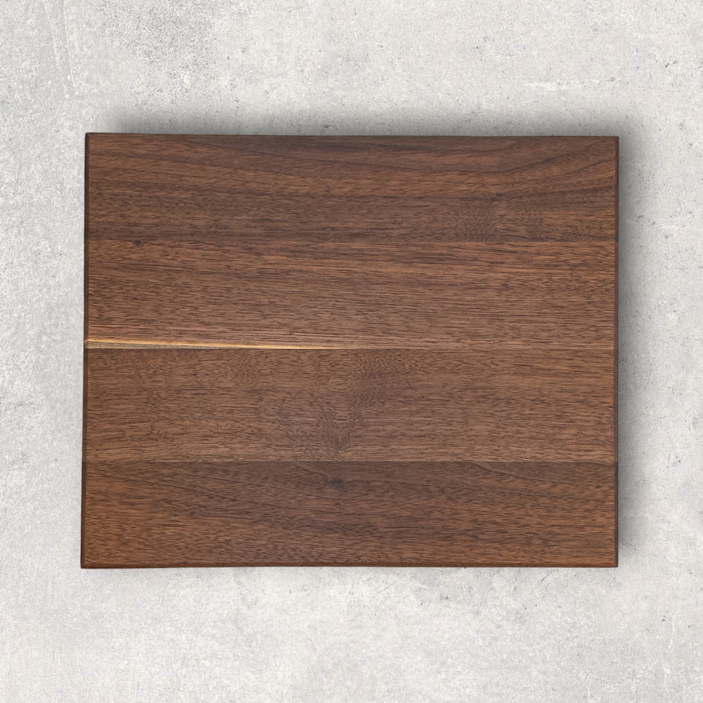 BLACK WALNUT CUTTING BOARD