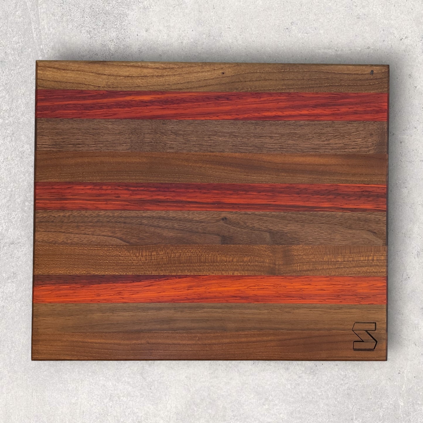 WALNUT PADAUK CUTTING BOARD